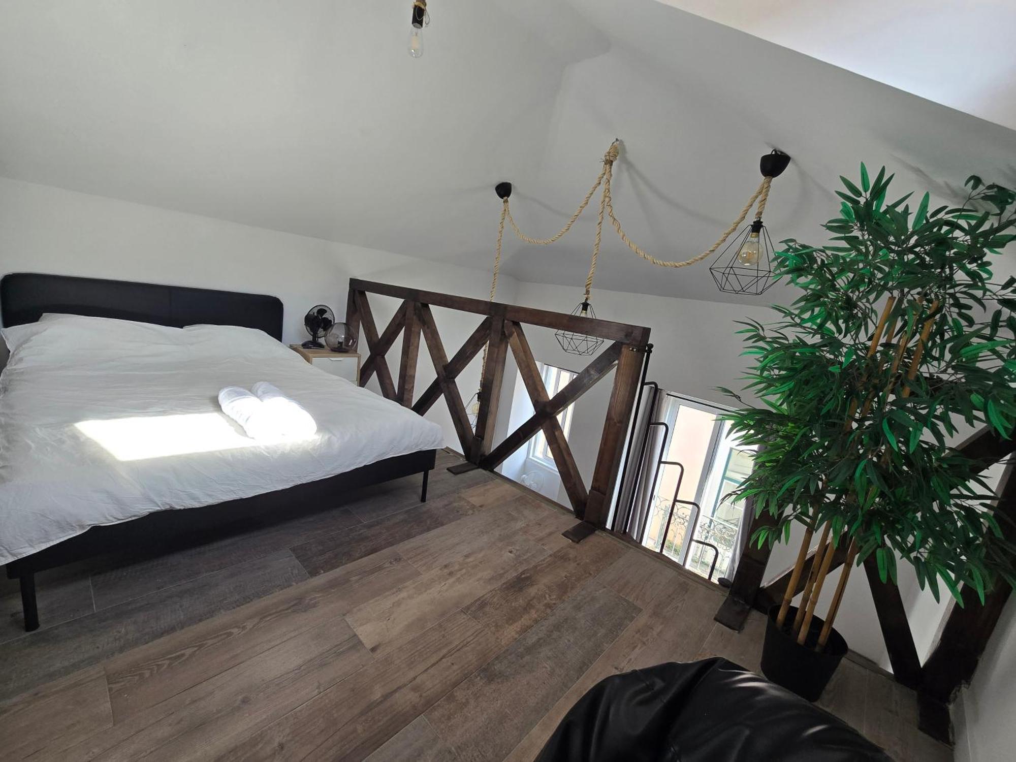 Esther Apartment Cozy Vacay Suite Setúbal Exteriör bild